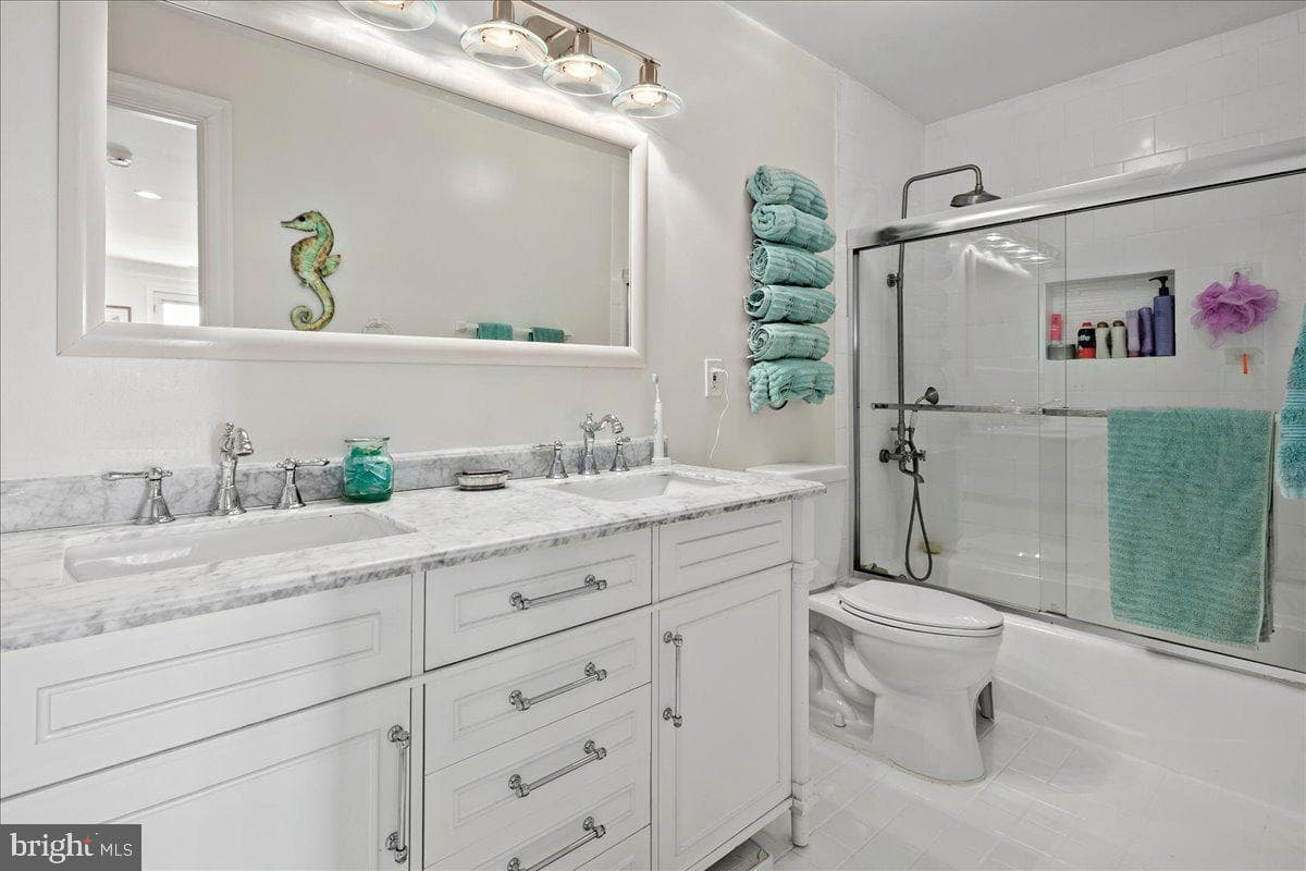 9498 Lynnhall Place photo 44