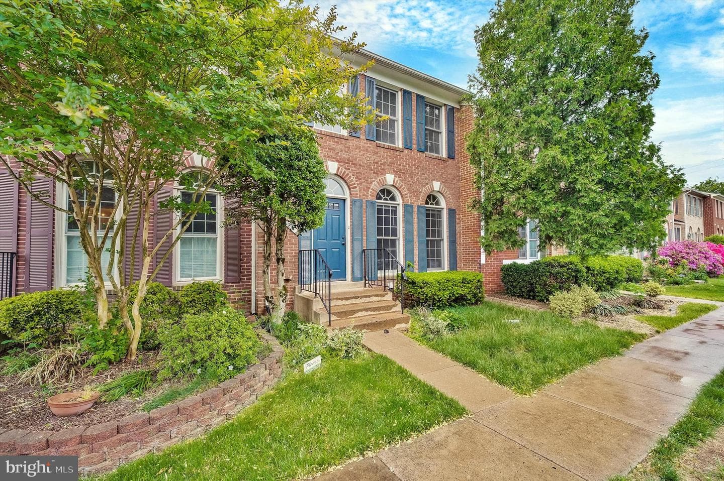 6274 Walkers Croft Way photo 2