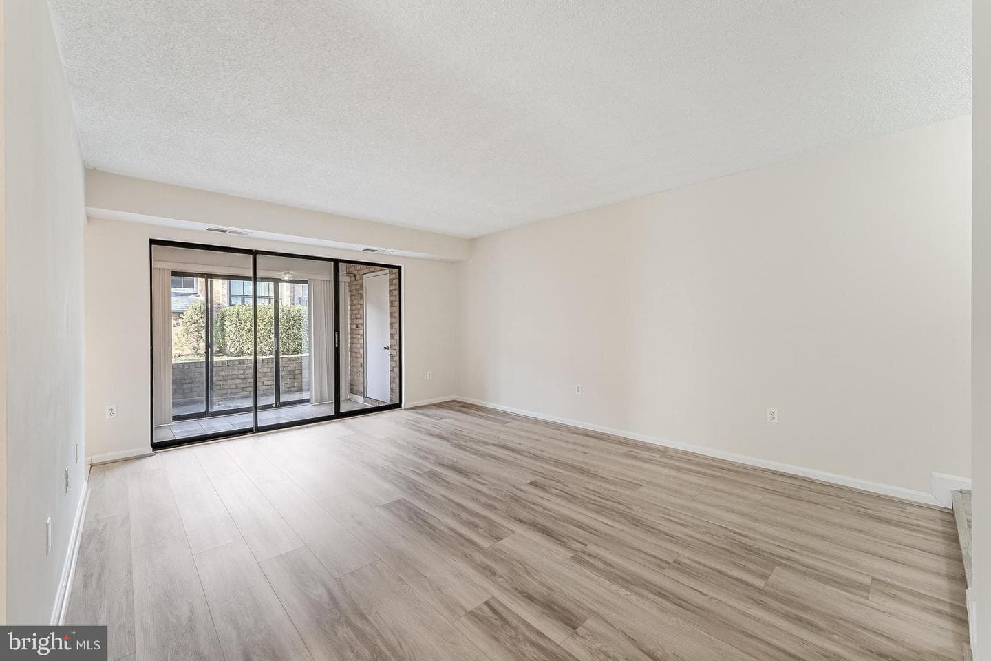 10218 Bushman Drive #101 photo 6