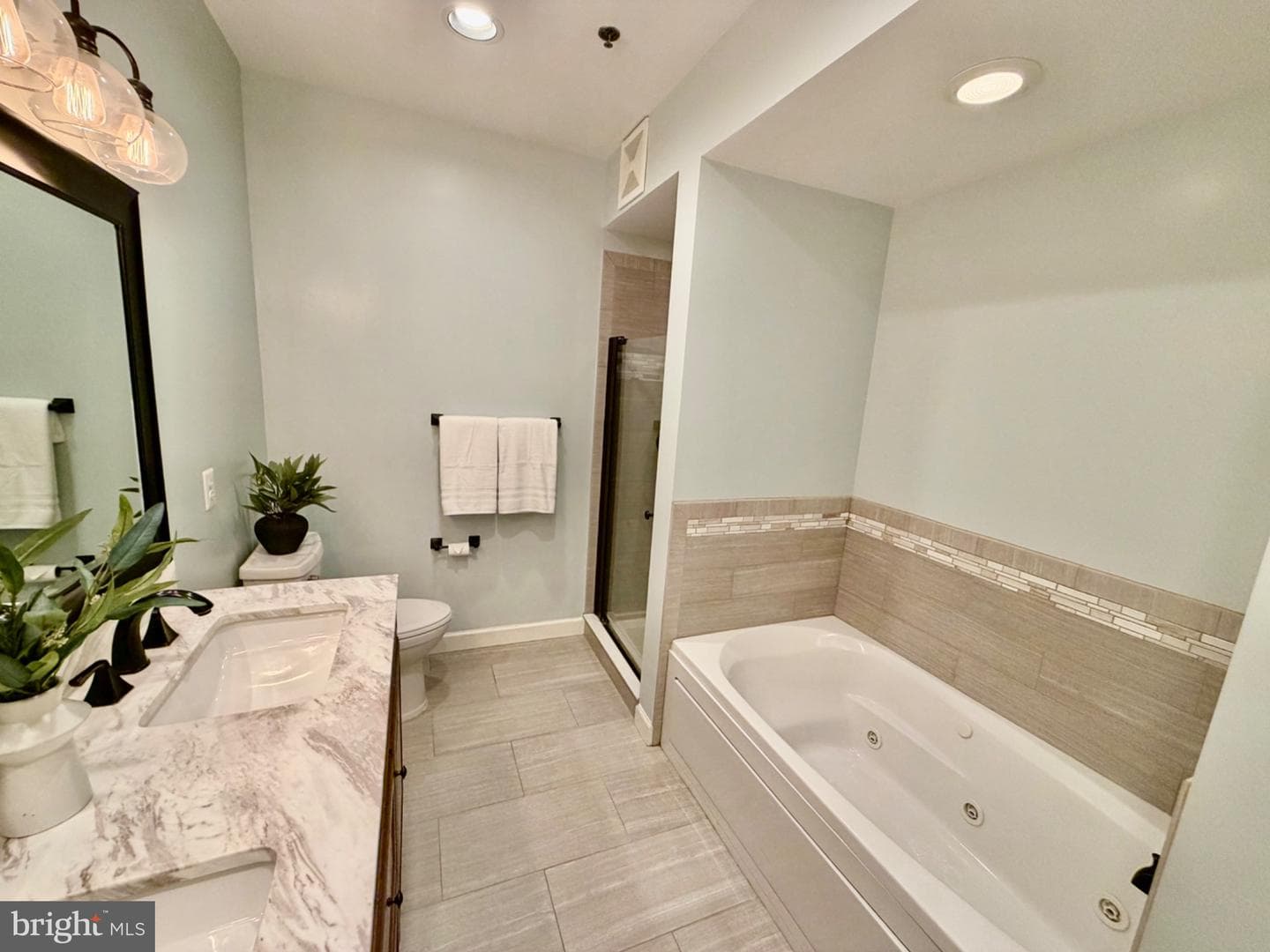 1855 Stratford Park #214 photo 12