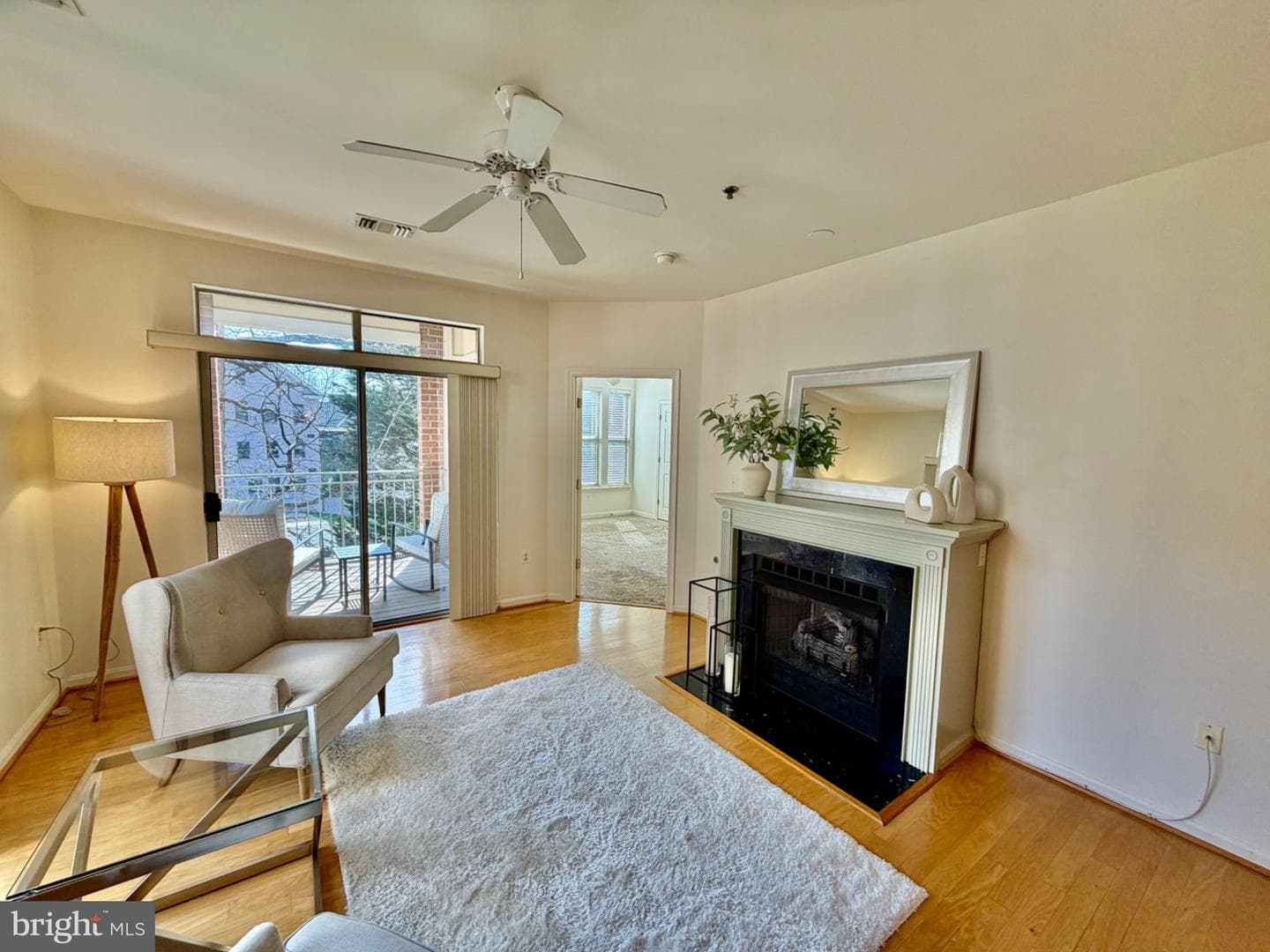 1855 Stratford Park #214 photo 7