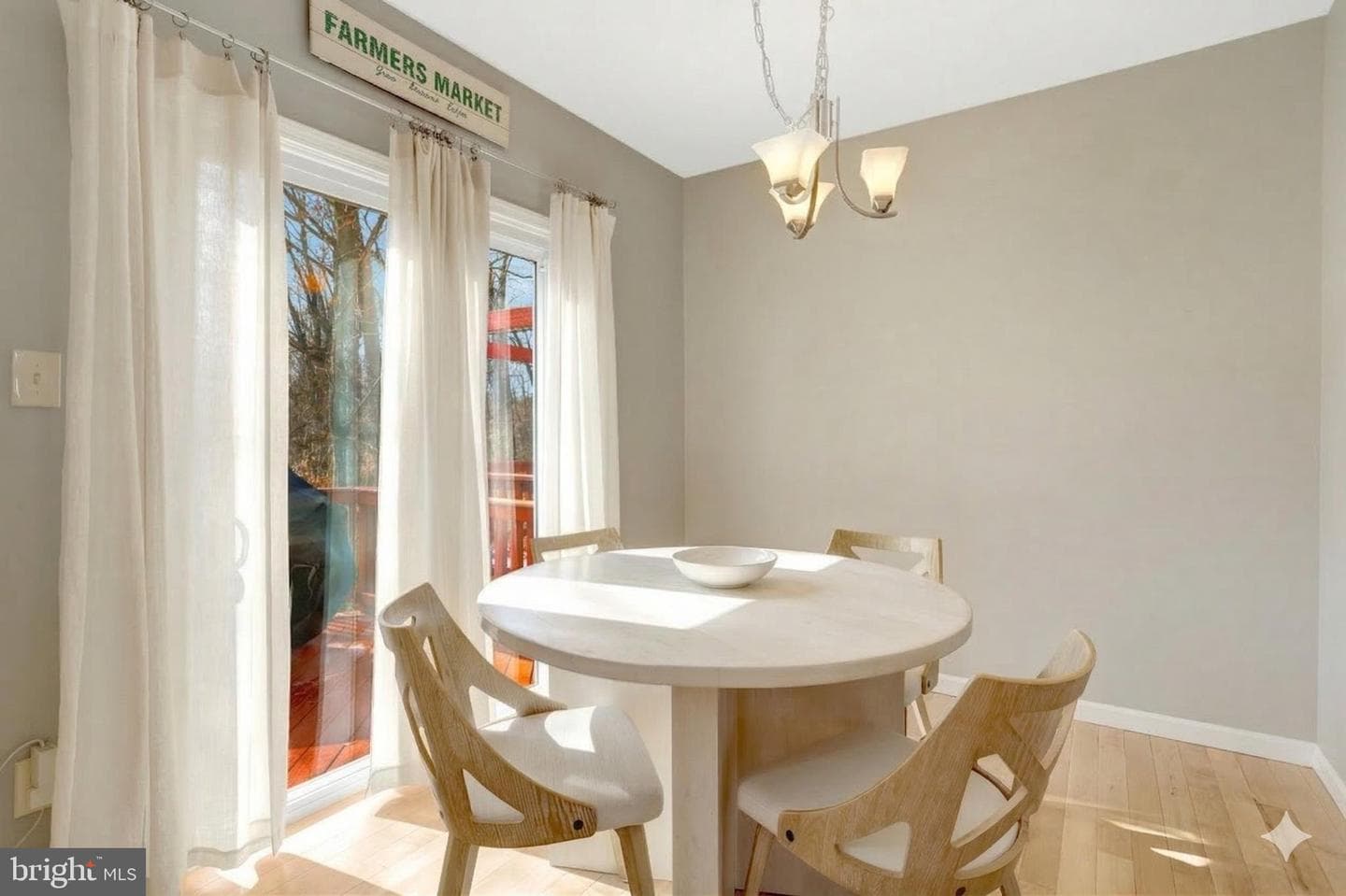 5715 Clapham Road photo 10