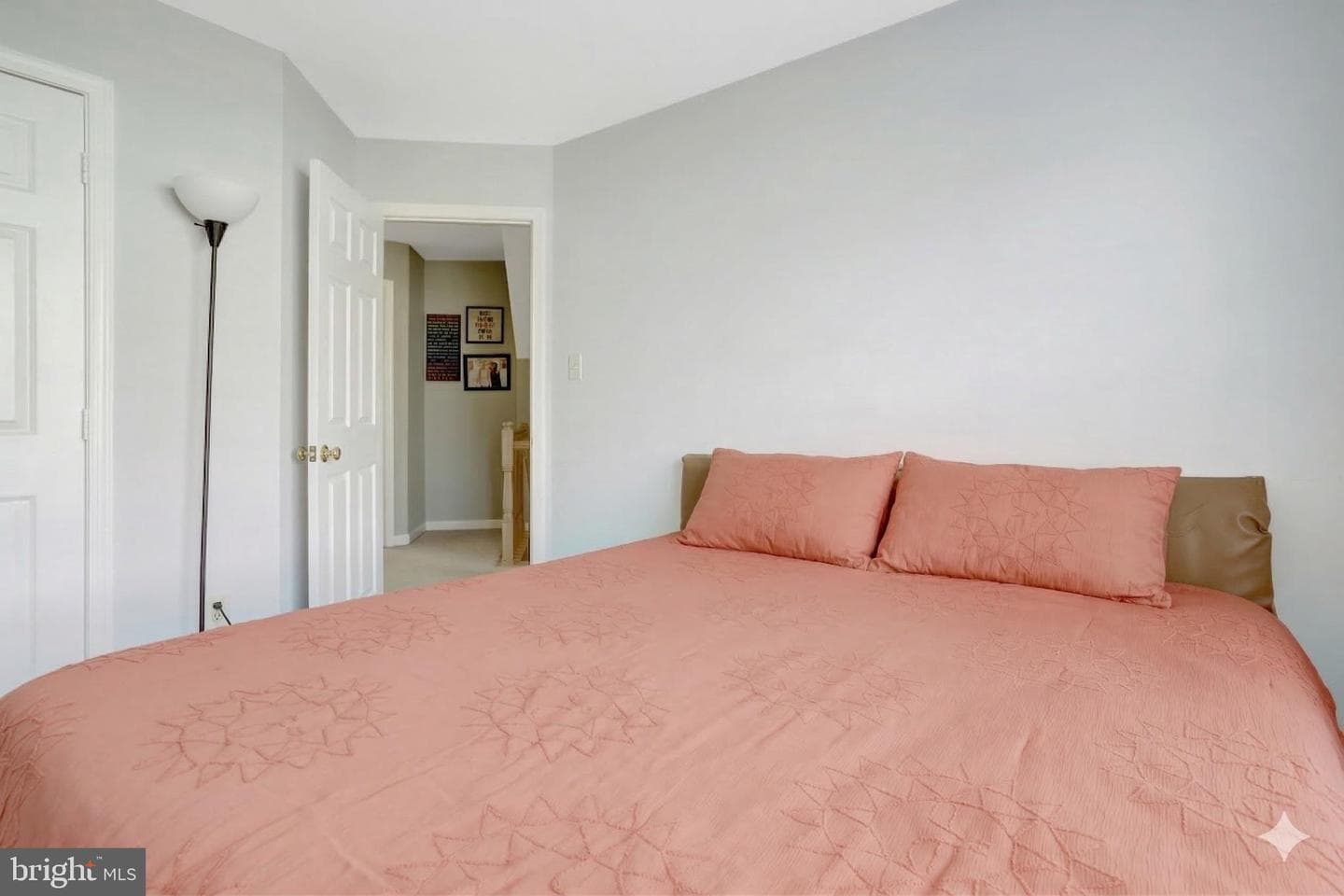 5715 Clapham Road photo 24