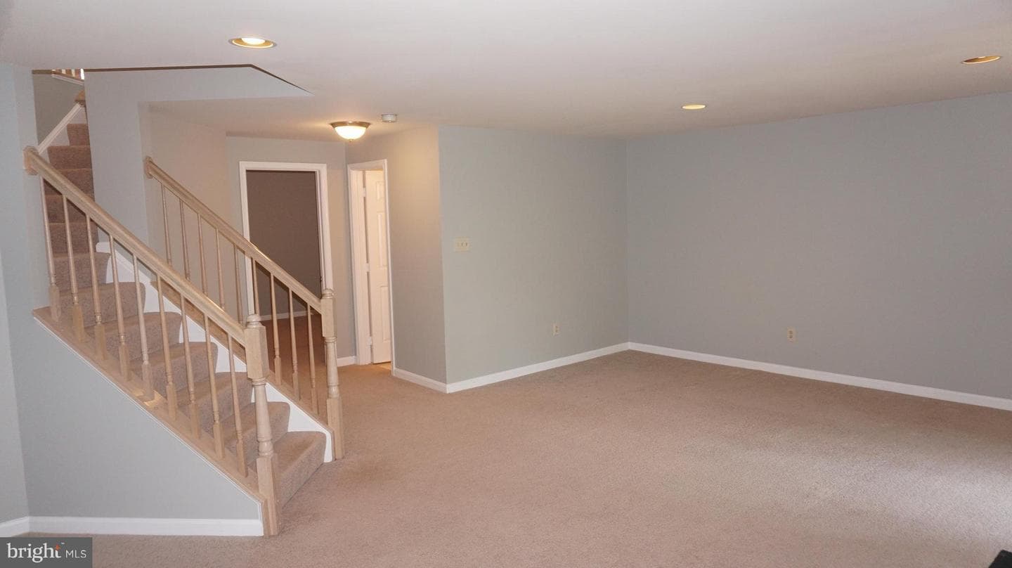 5715 Clapham Road photo 31