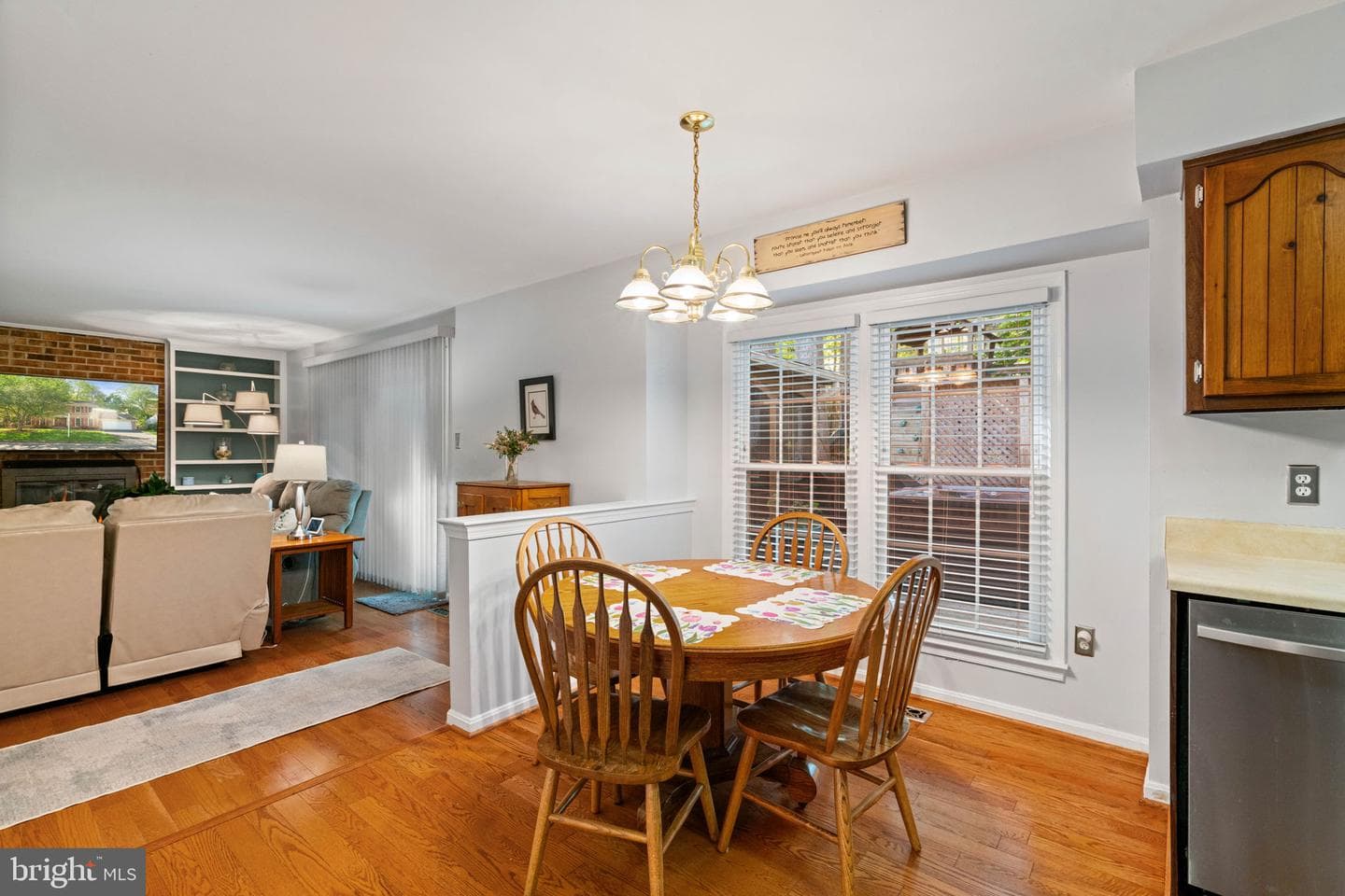 9833 Natick Road photo 14