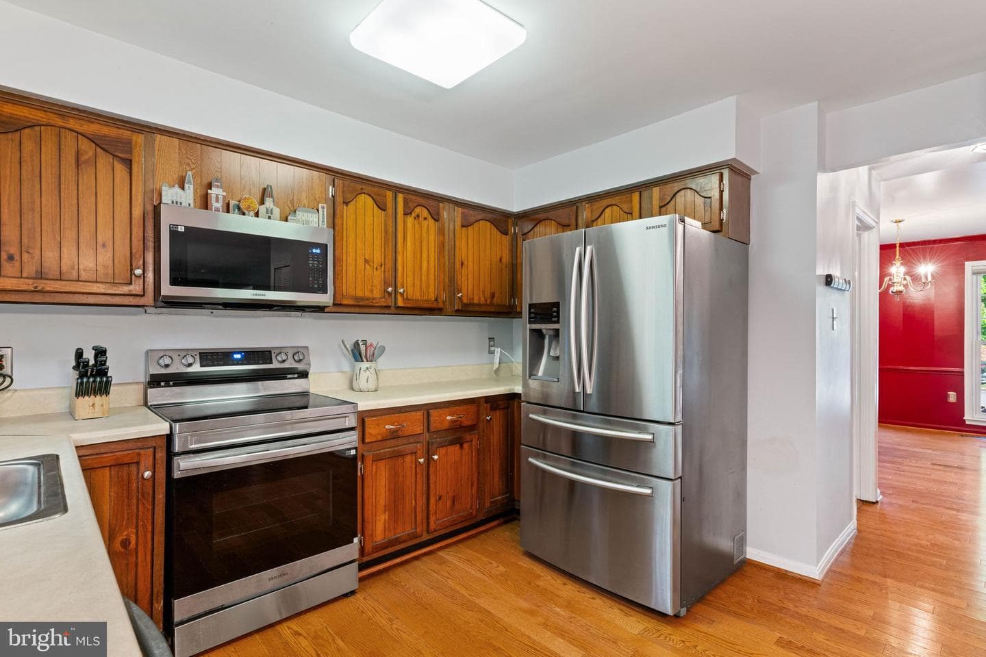 9833 Natick Road photo 15