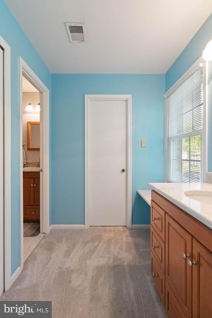 9833 Natick Road photo 27