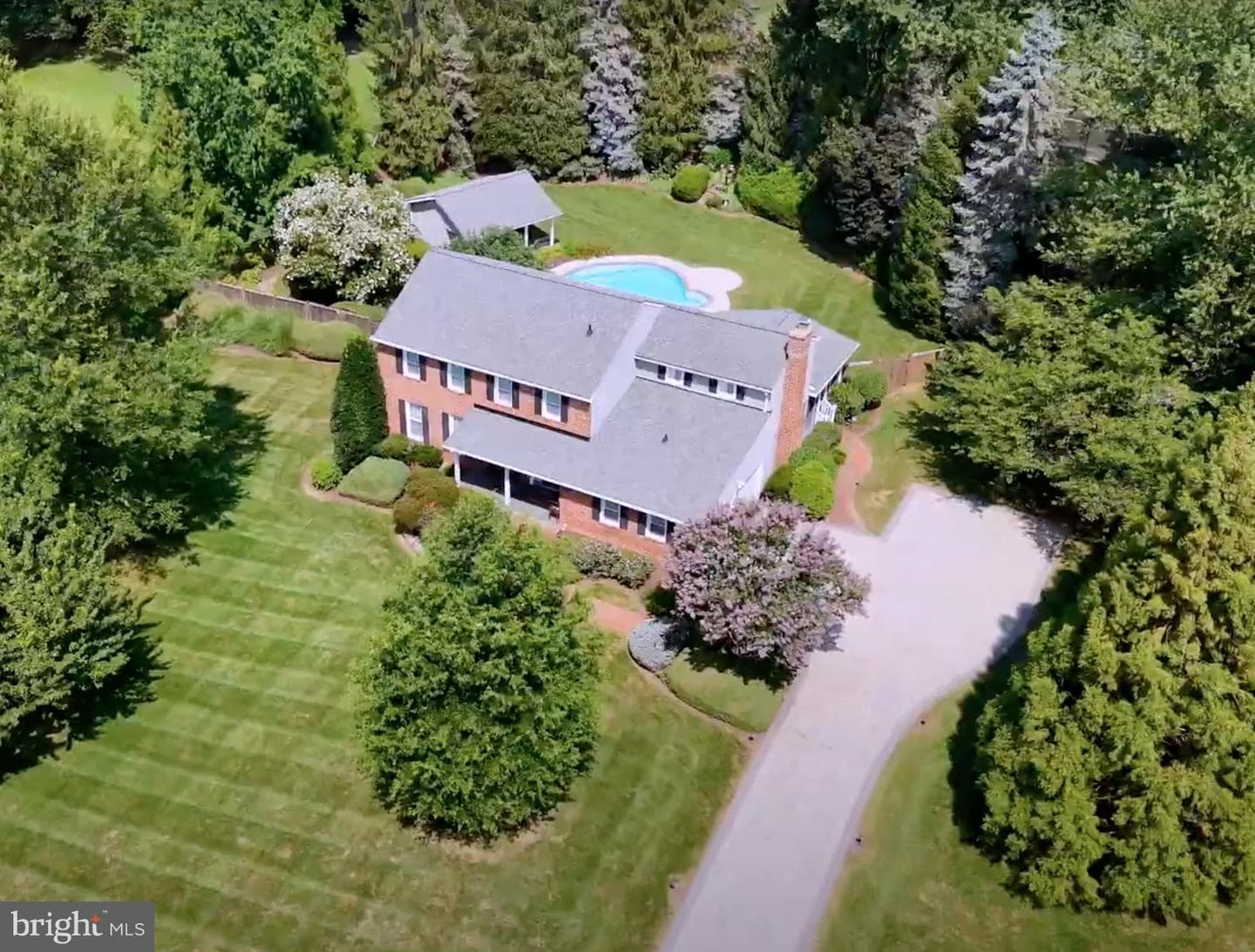 10904 Equestrian Court