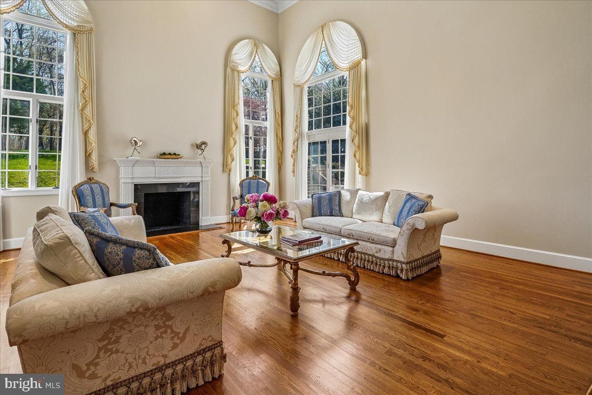 8013 Greenwich Woods Drive photo 42