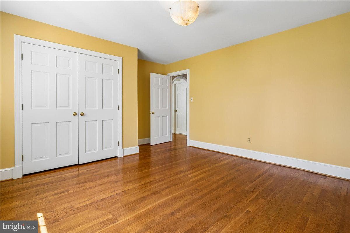 8013 Greenwich Woods Drive photo 74