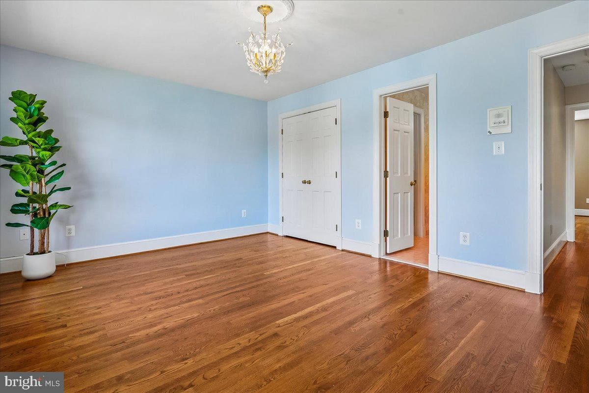 8013 Greenwich Woods Drive photo 82