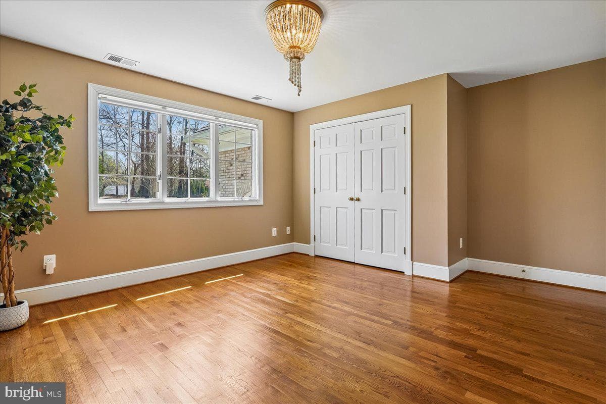 8013 Greenwich Woods Drive photo 86