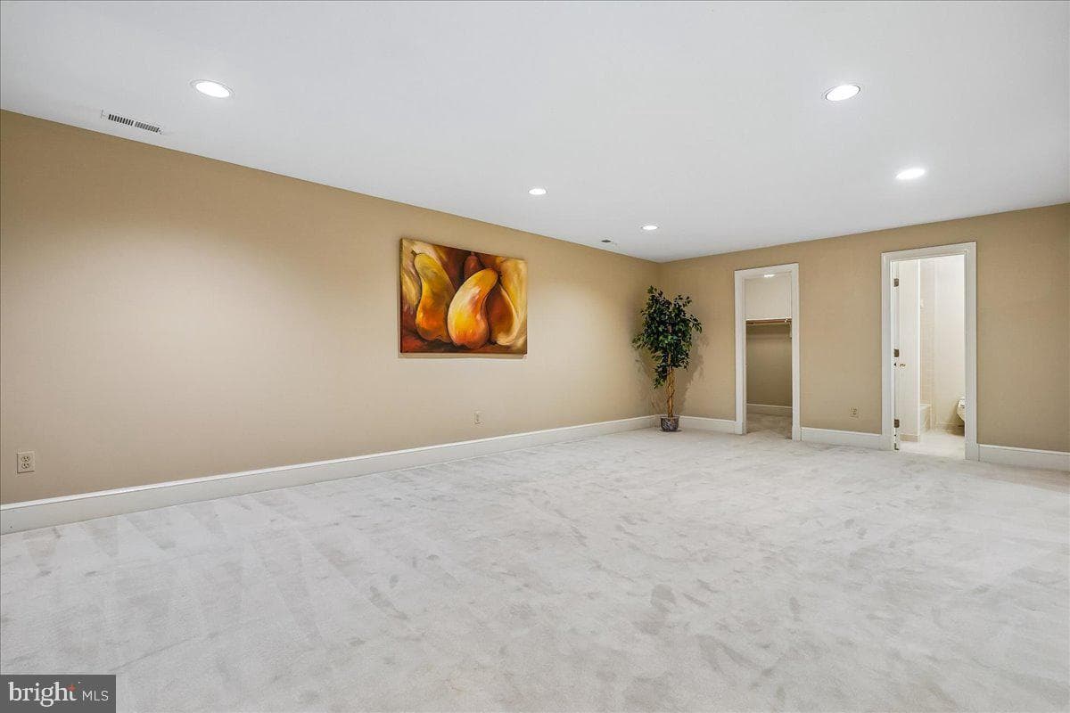 8013 Greenwich Woods Drive photo 90