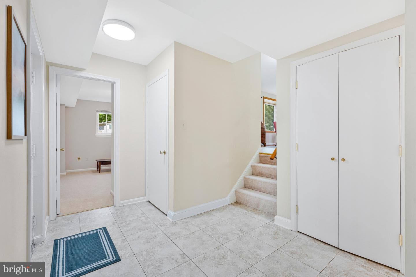 5392 Gainsborough Drive photo 20