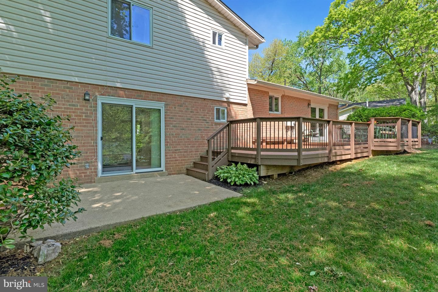 5392 Gainsborough Drive photo 45