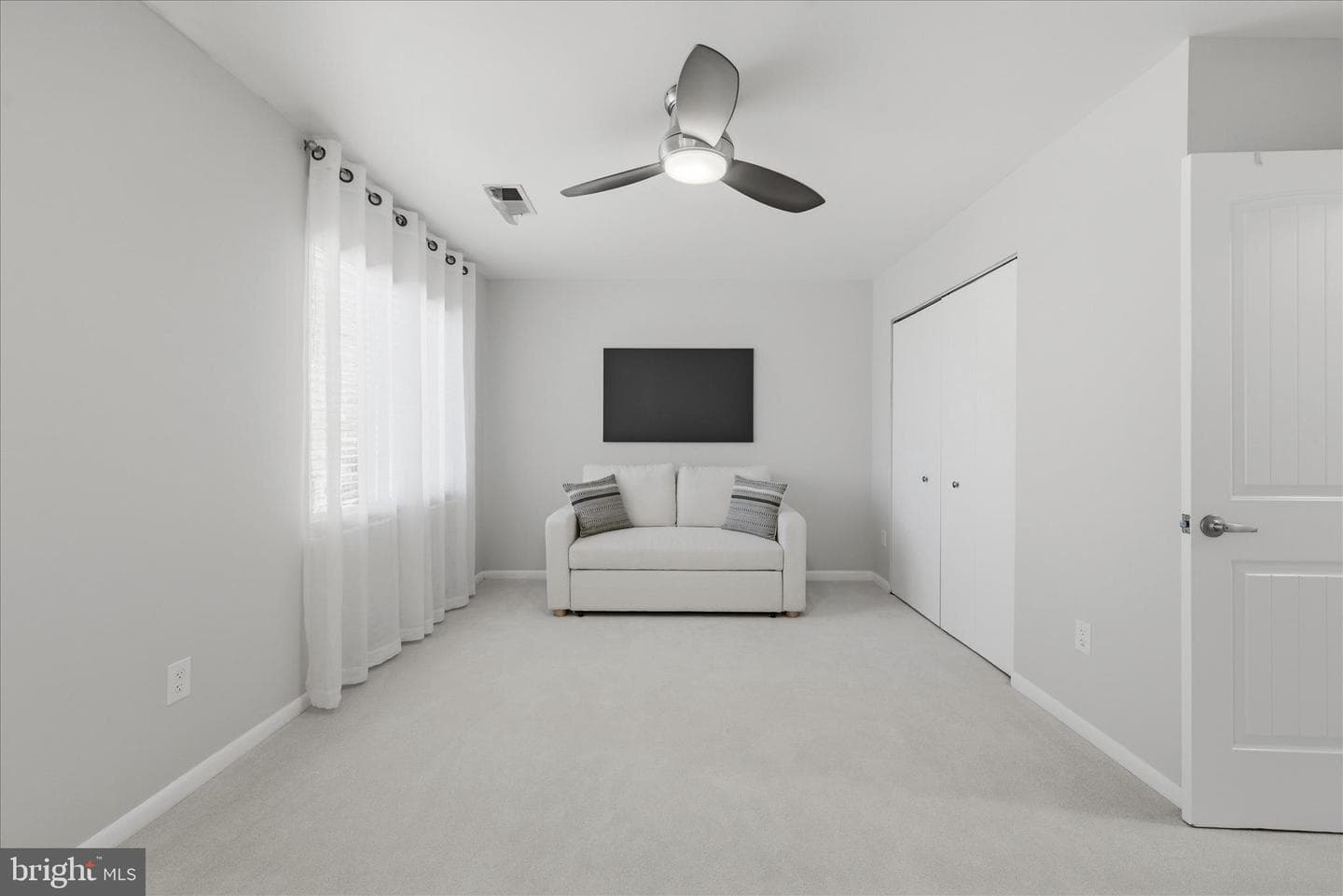 11860 S Lakes Court photo 19