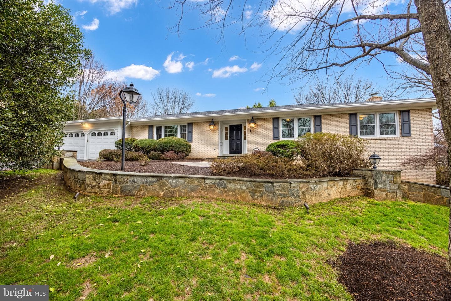 2701 Verily Court photo 1