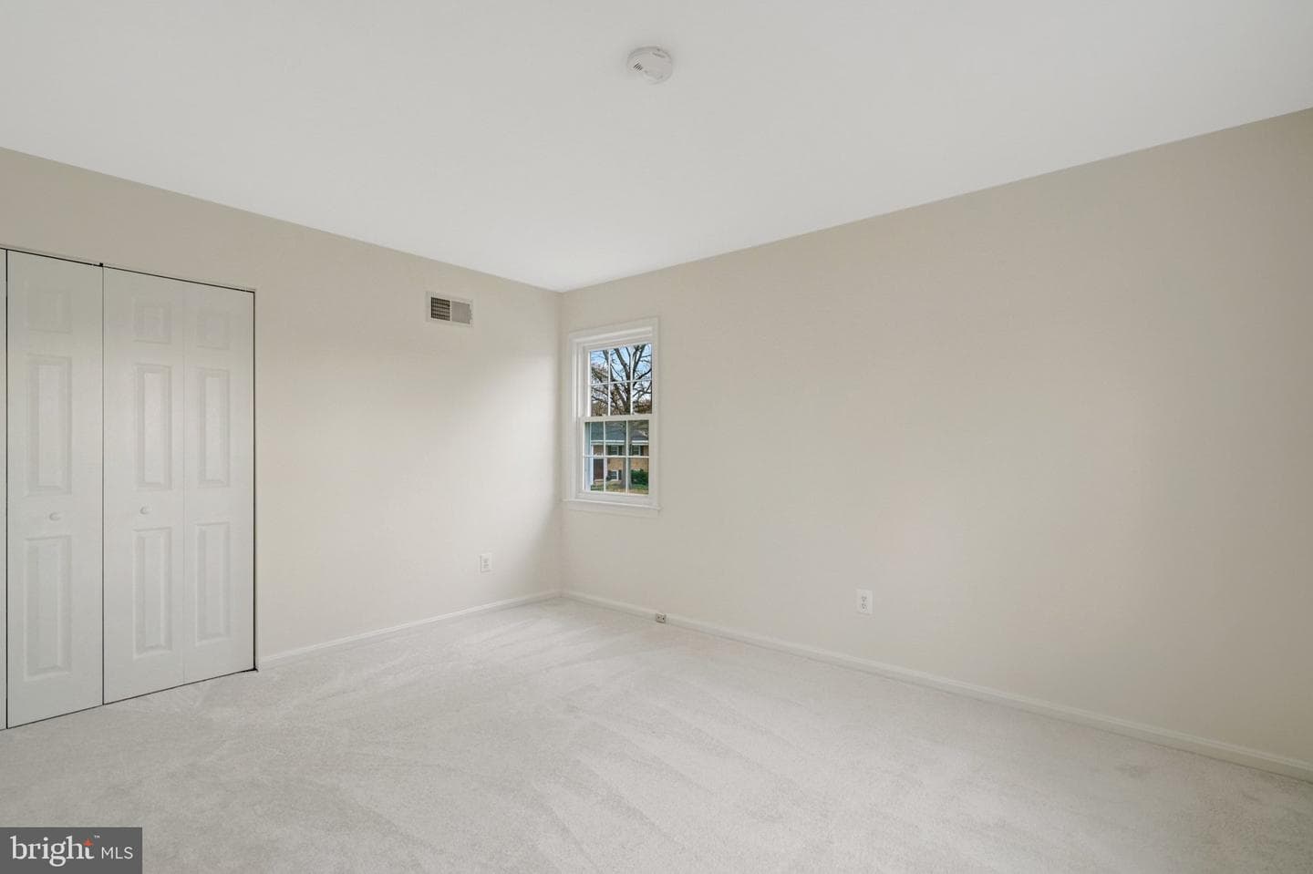 7627 Luton Place photo 32