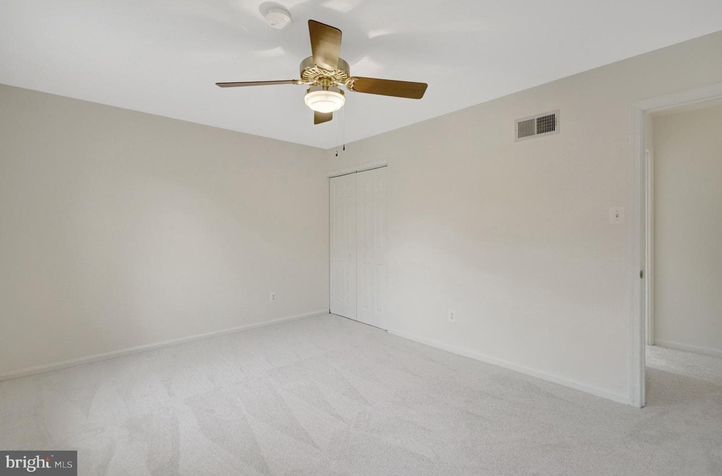 7627 Luton Place photo 35