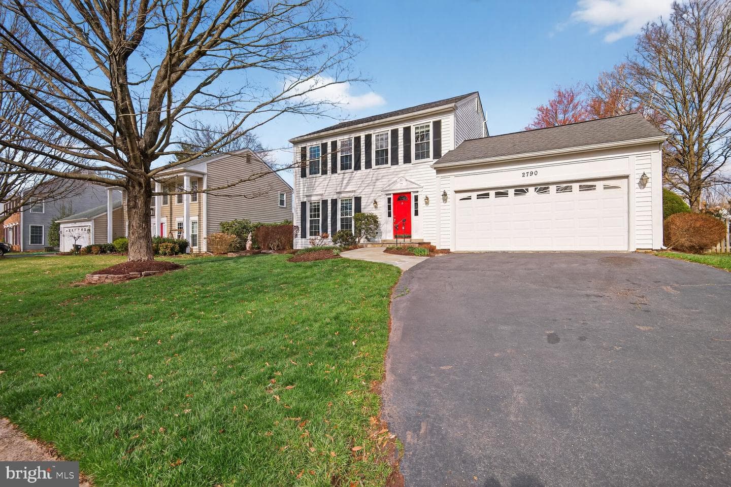 2790 Mansway Drive photo 2