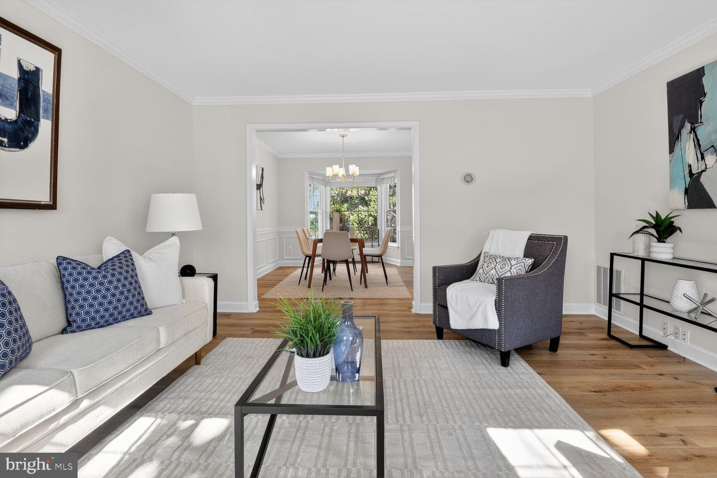 2790 Mansway Drive photo 8