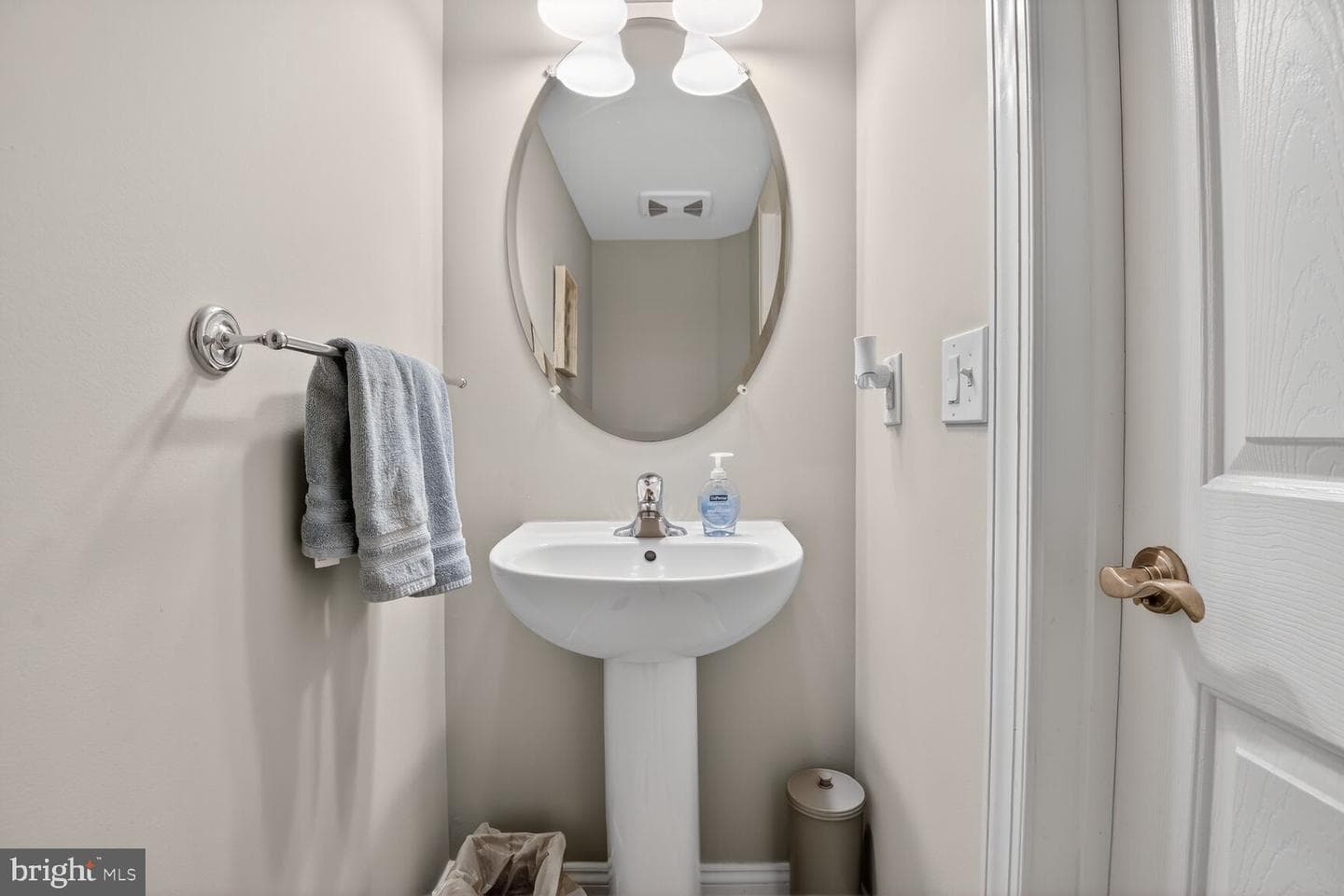 8808 Talbert Road photo 44