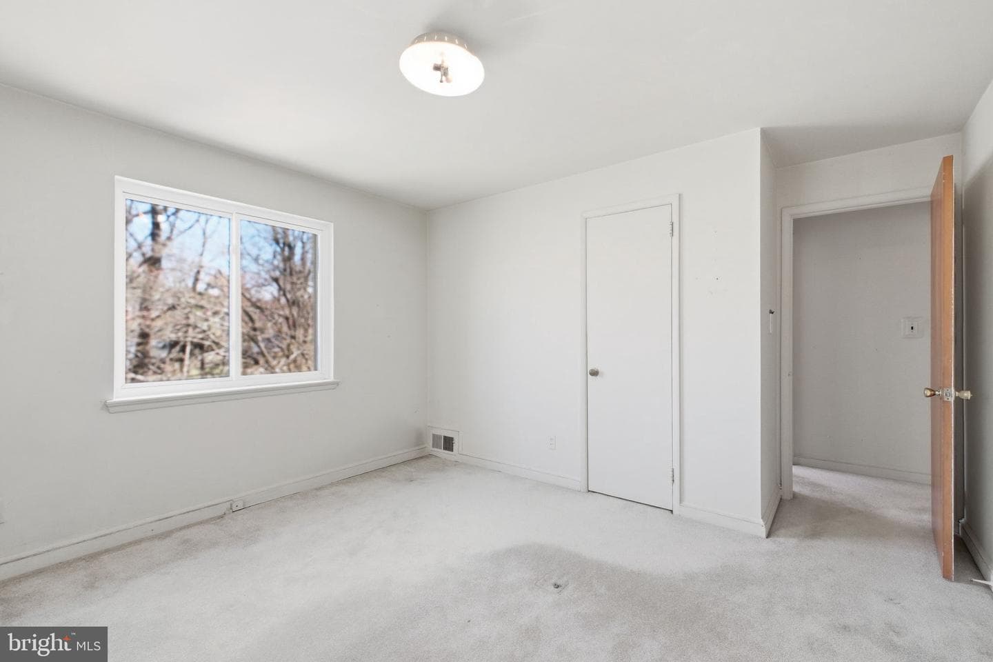 3806 Howard Street photo 19