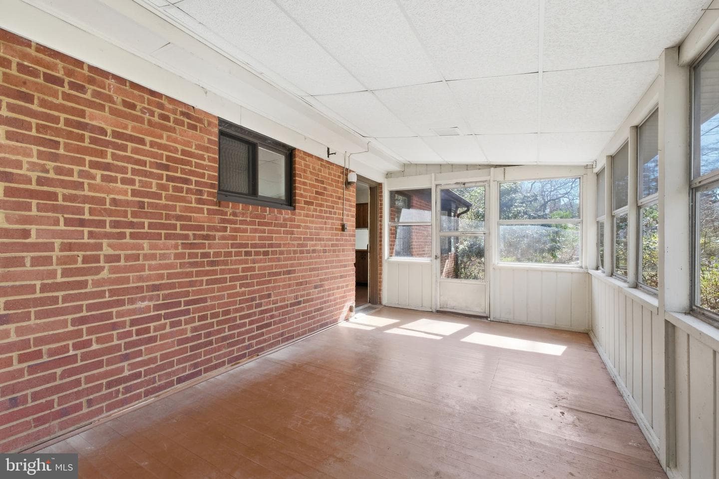 3806 Howard Street photo 21