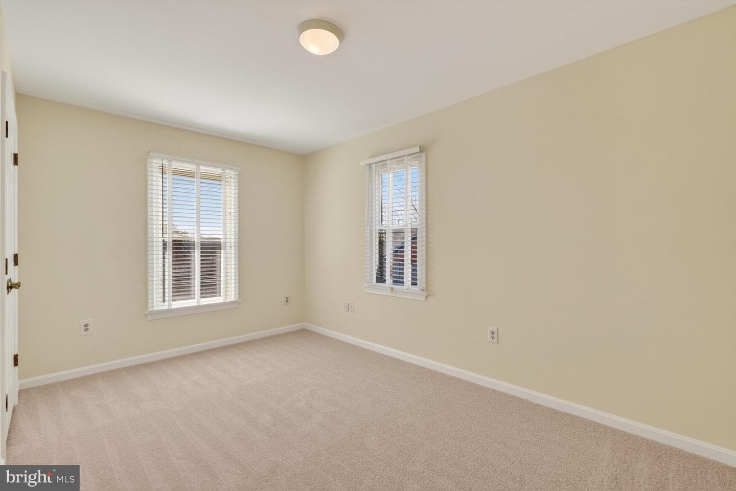 6587 Zoysia Court photo 16