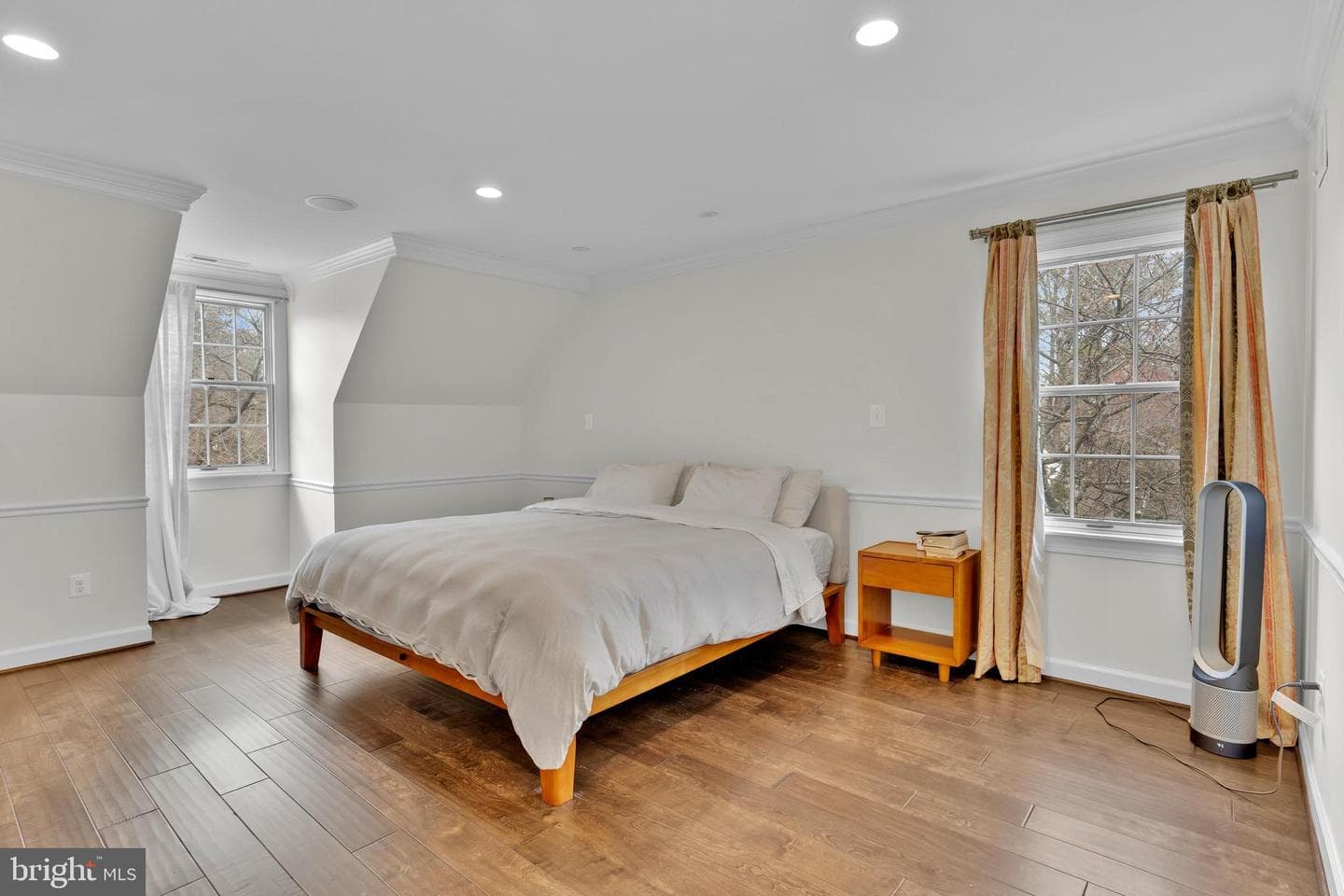 1502 Chain Bridge Court photo 23