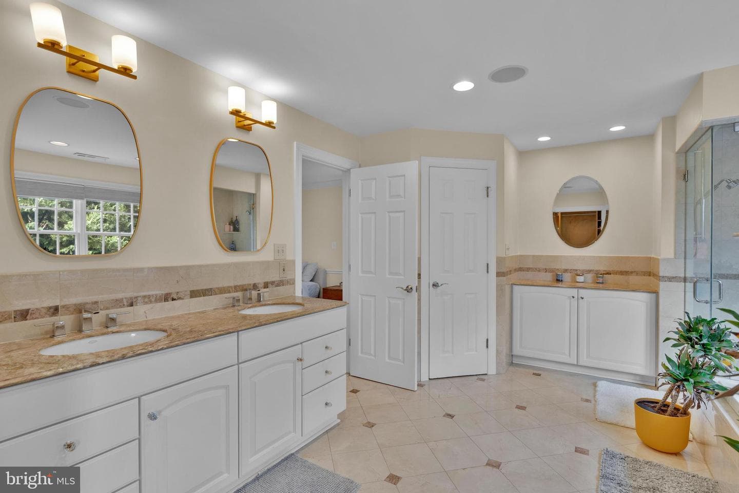 1502 Chain Bridge Court photo 25