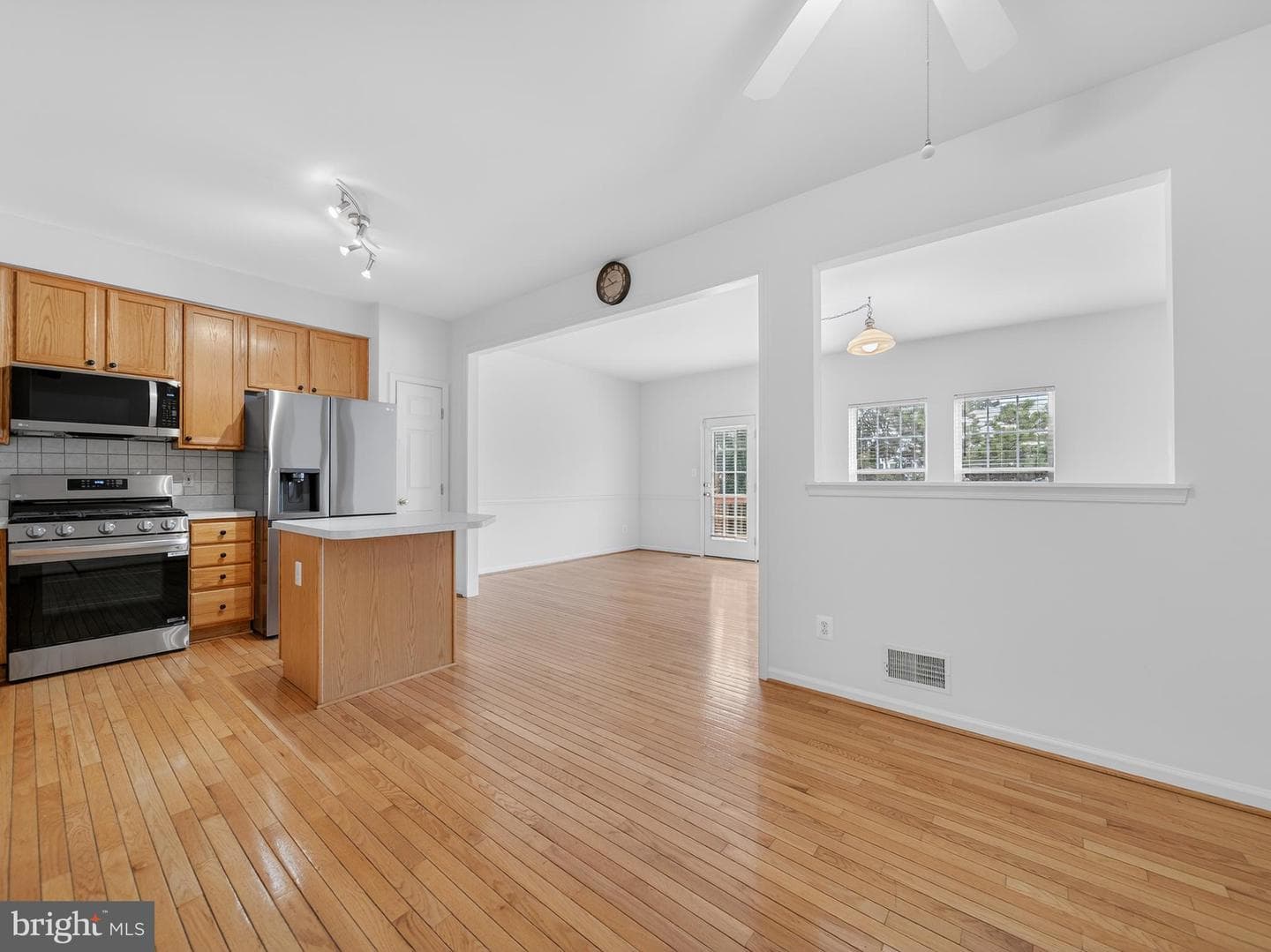 13662 Saint Johns Wood Place photo 16