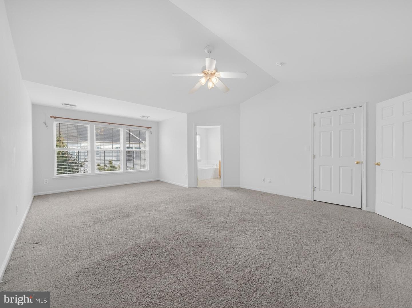 13662 Saint Johns Wood Place photo 27