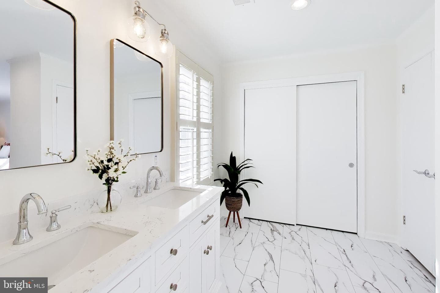 9321 Hobart Court photo 27