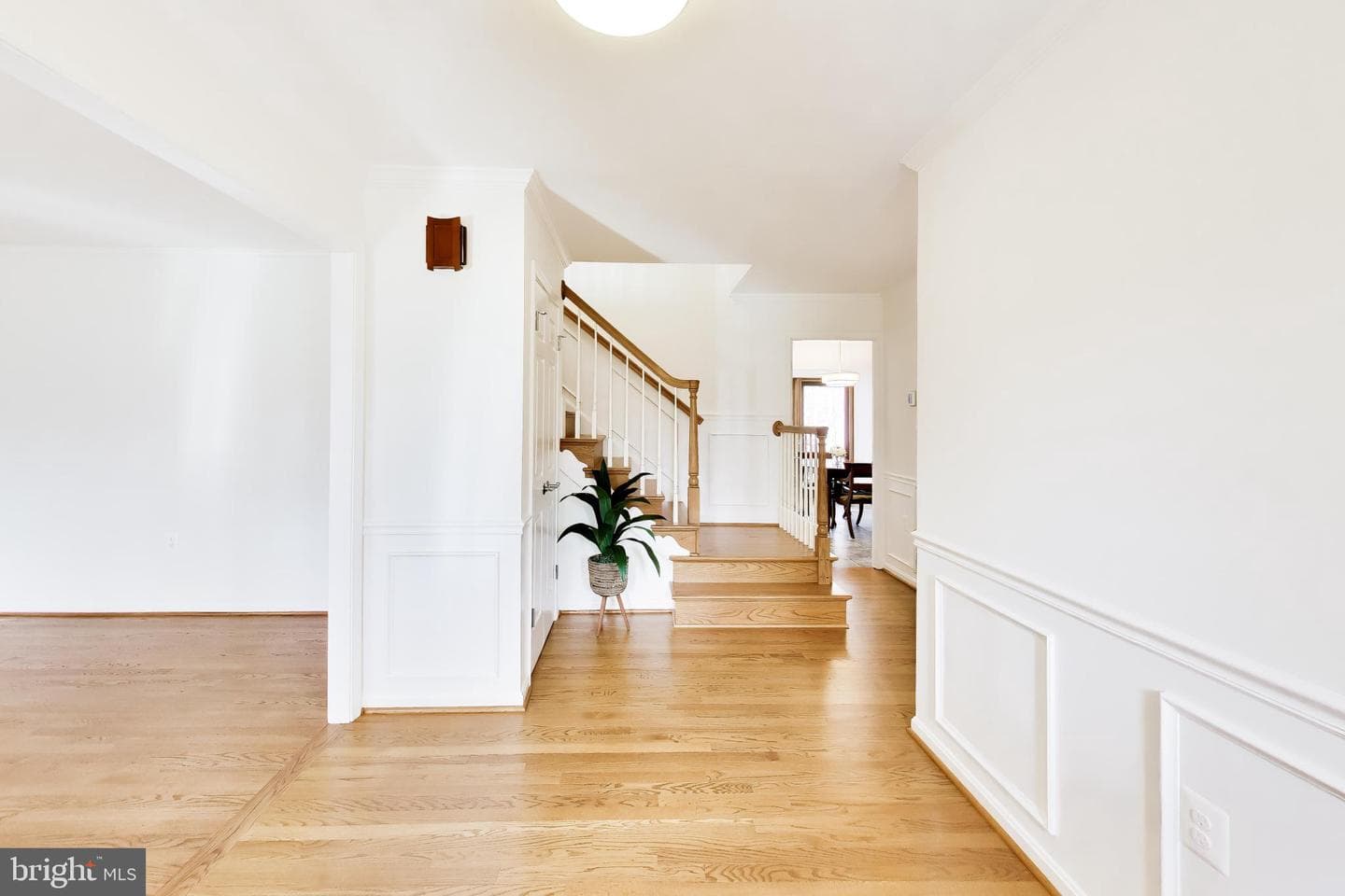 9321 Hobart Court photo 6
