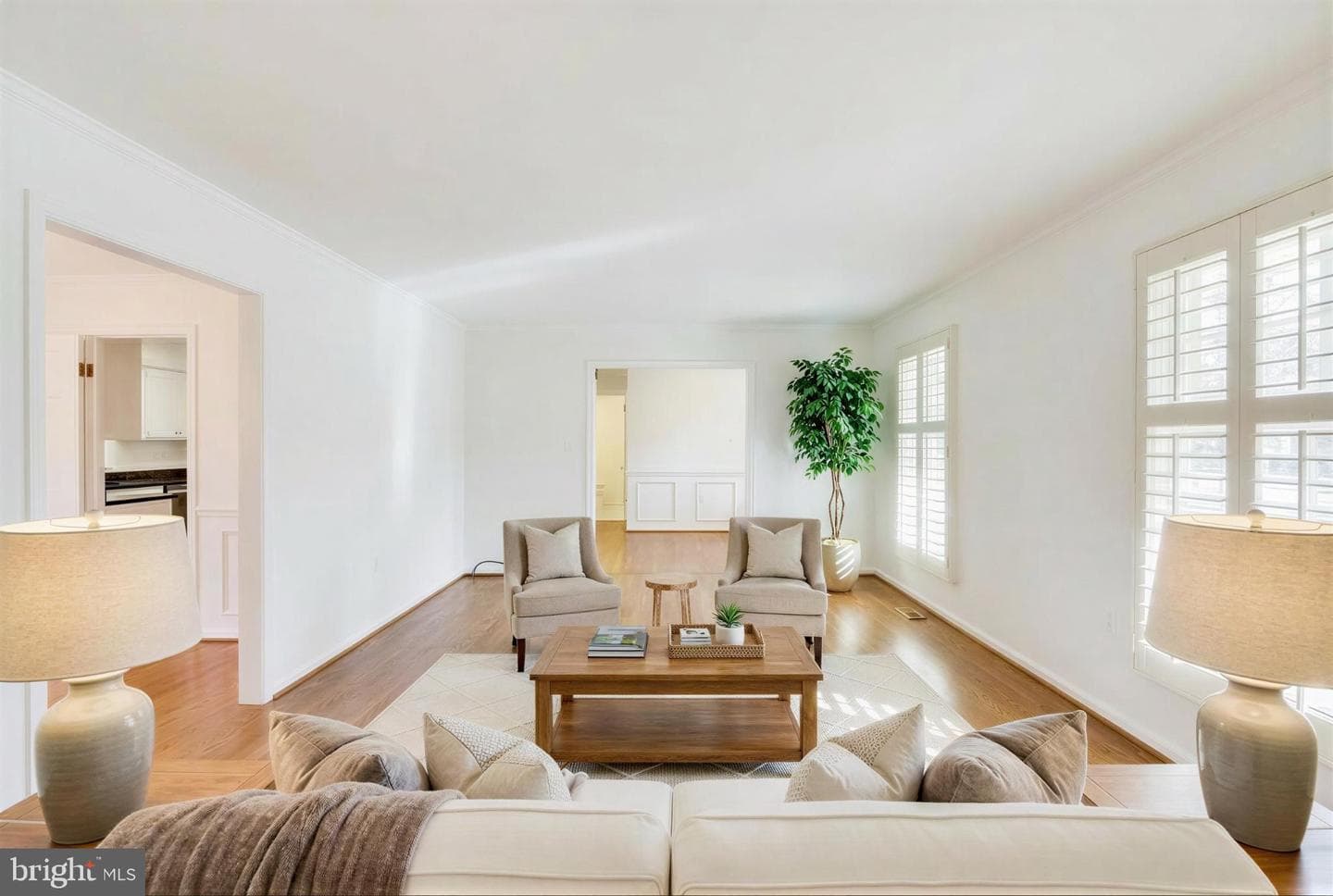 9321 Hobart Court photo 9