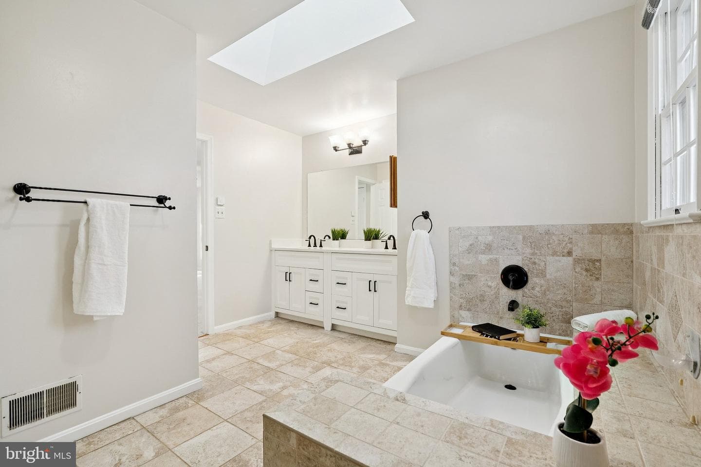 6909 Confederate Ridge Lane photo 44