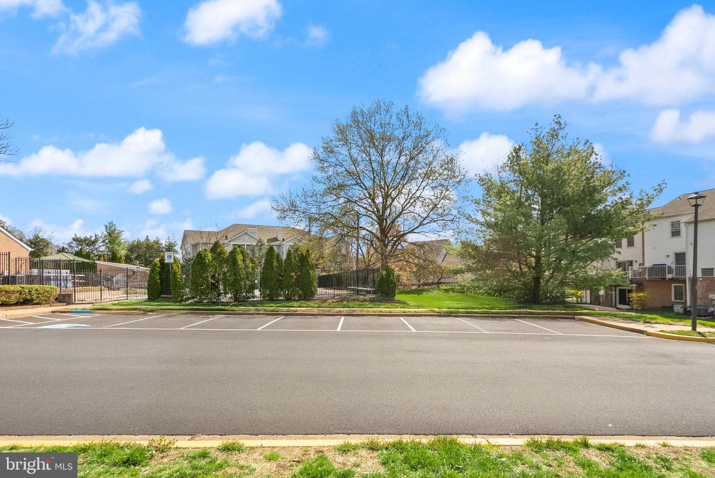 14403 Turin Lane photo 37