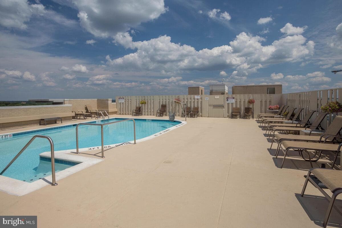 11800 Sunset Hills Road #514 photo 15