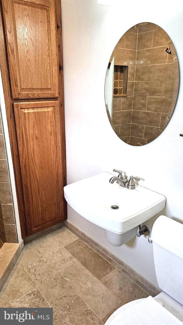 6809 Ruskin Street photo 30
