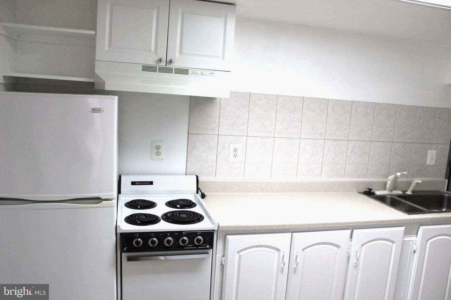 6809 Ruskin Street photo 34