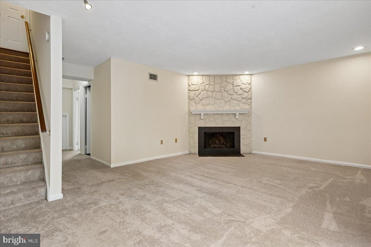 9752 High Water Court photo 16