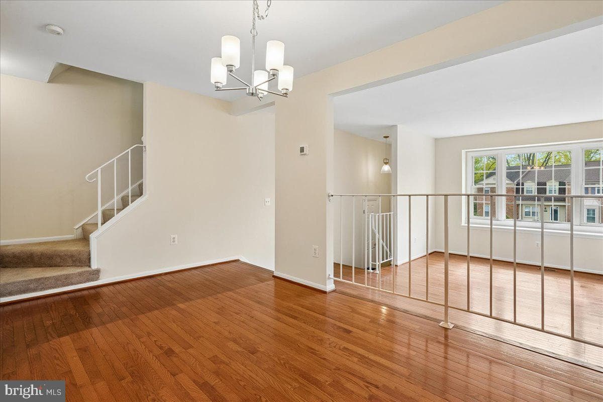 9752 High Water Court photo 4