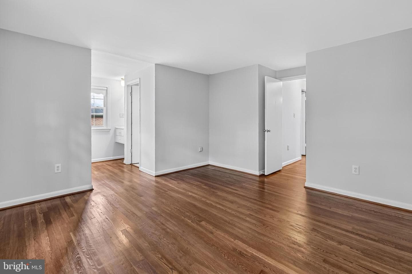 4019 Robertson Boulevard photo 22