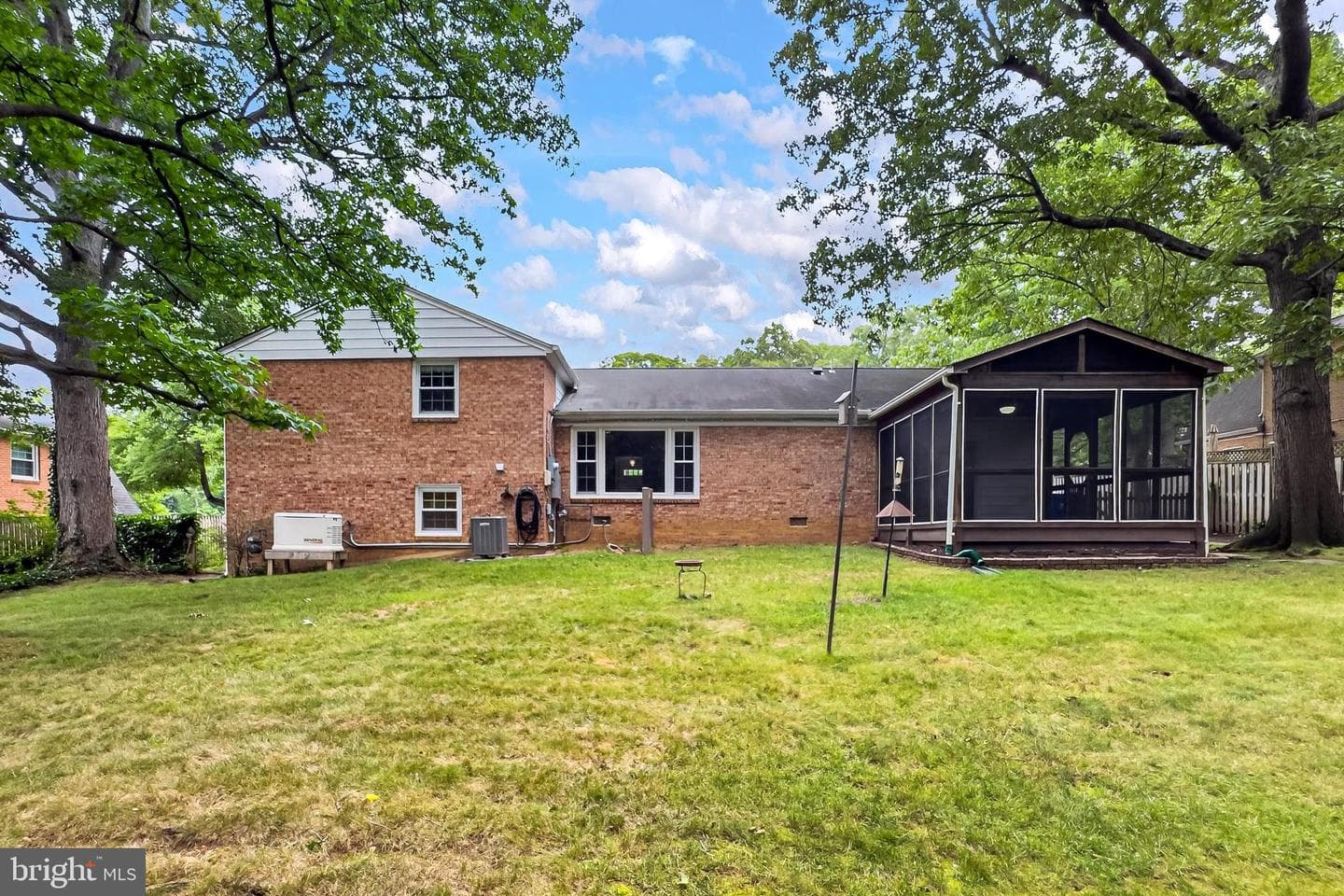4019 Robertson Boulevard photo 47