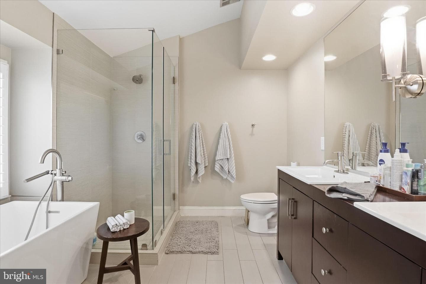 8006 Oak Hollow Lane photo 20