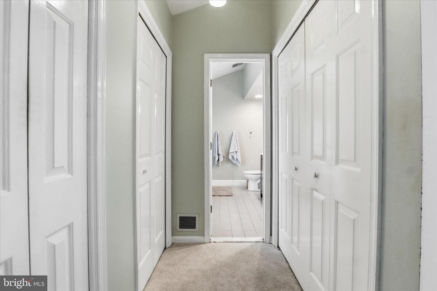 8006 Oak Hollow Lane photo 23