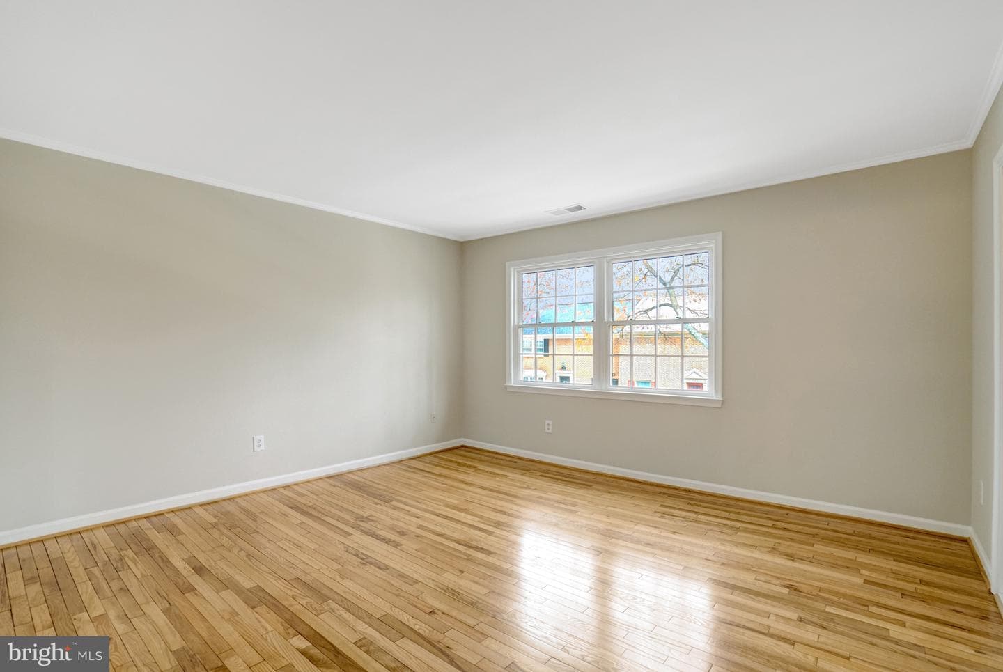 8523 Lakinhurst Lane photo 29