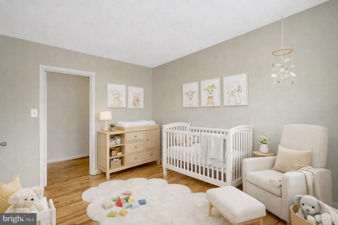 8523 Lakinhurst Lane photo 40