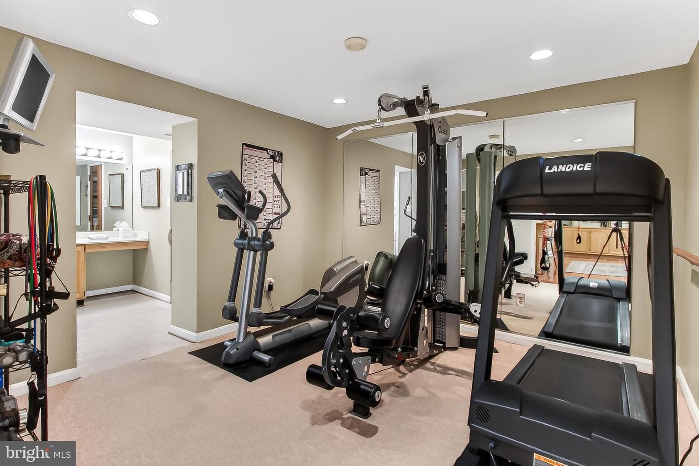 9527 Crosspointe Drive photo 52